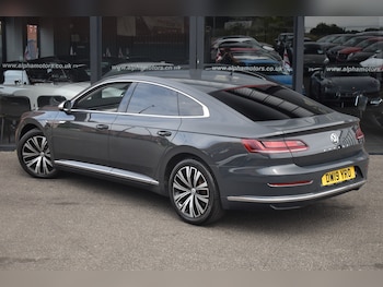 Used Volkswagen Arteon 2019 for sale - 79147337: Photo