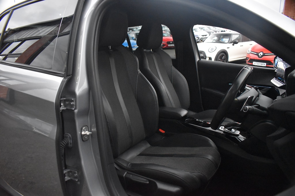 Used Peugeot 208 2020 for sale - 76479992: Photo 8