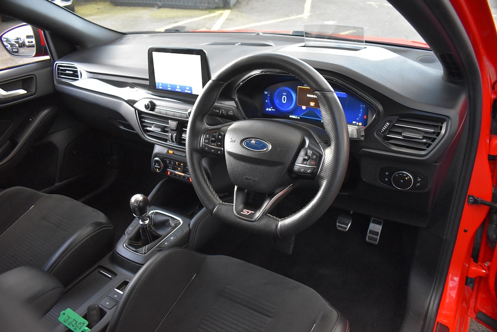 Used Ford Focus 2021 for sale - 77047919: Photo 10