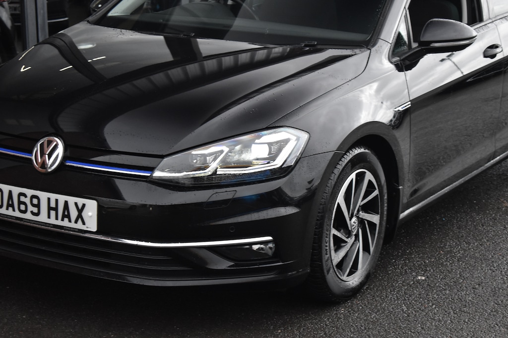 Used Volkswagen Golf 2019 for sale - 76722476: Photo 10