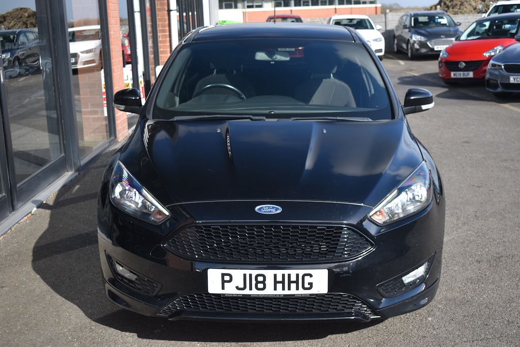 Used Ford Focus 2018 for sale - 78094879: Photo 3
