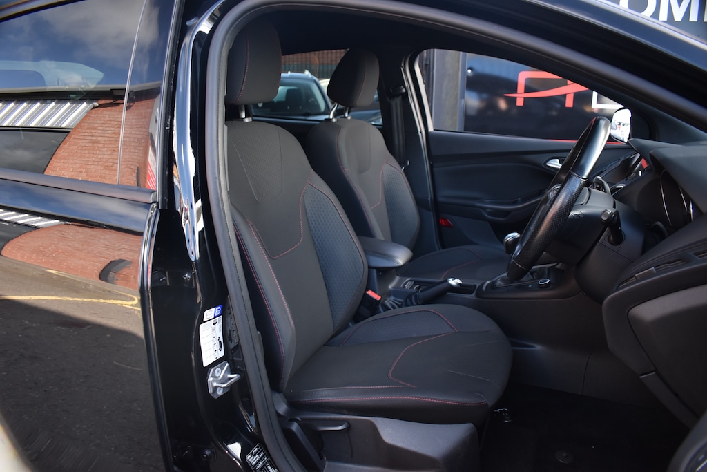 Used Ford Focus 2018 for sale - 78094879: Photo 8