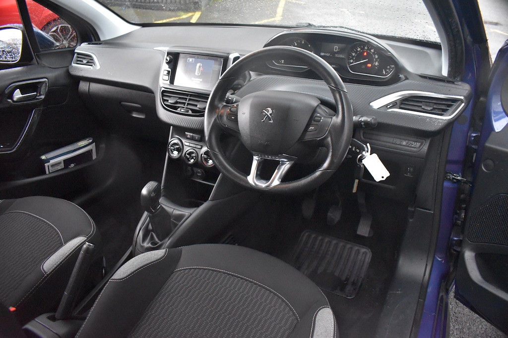 Used Peugeot 208 2016 for sale - 77293746: Photo 10