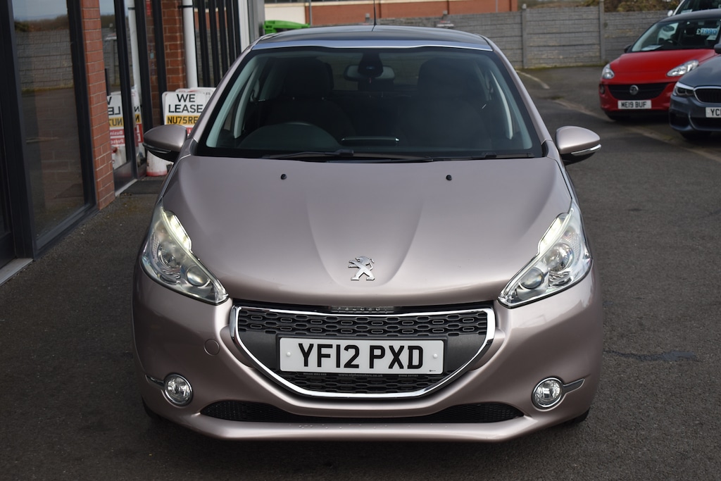 Used Peugeot 208 2012 for sale - 78037010: Photo 3