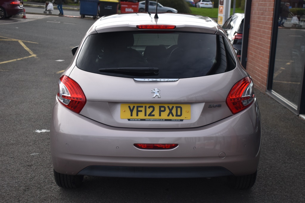 Used Peugeot 208 2012 for sale - 78037010: Photo 8