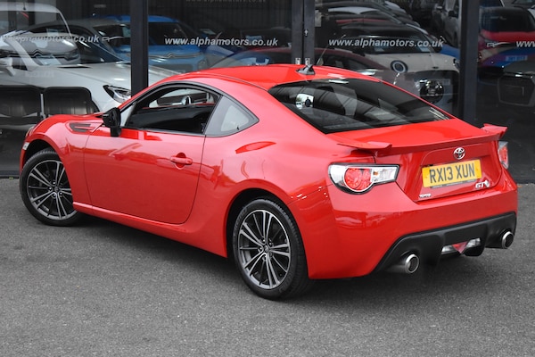 Used Toyota GT86 2013 for sale - 76290120: Photo 2