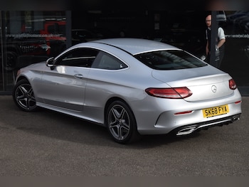 Used Mercedes-Benz C-Class 2018 for sale - 75922180: Photo