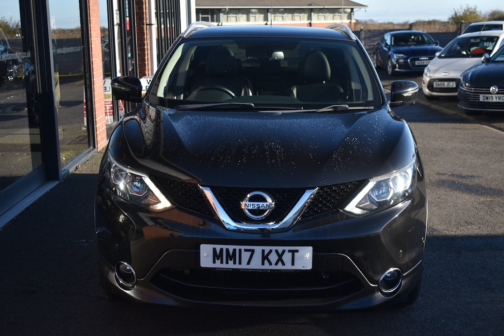 Used Nissan Qashqai 2017 for sale - 76709726: Photo 3