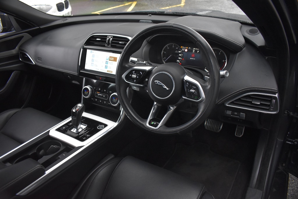 Used Jaguar XE 2021 for sale - 77545507: Photo 10