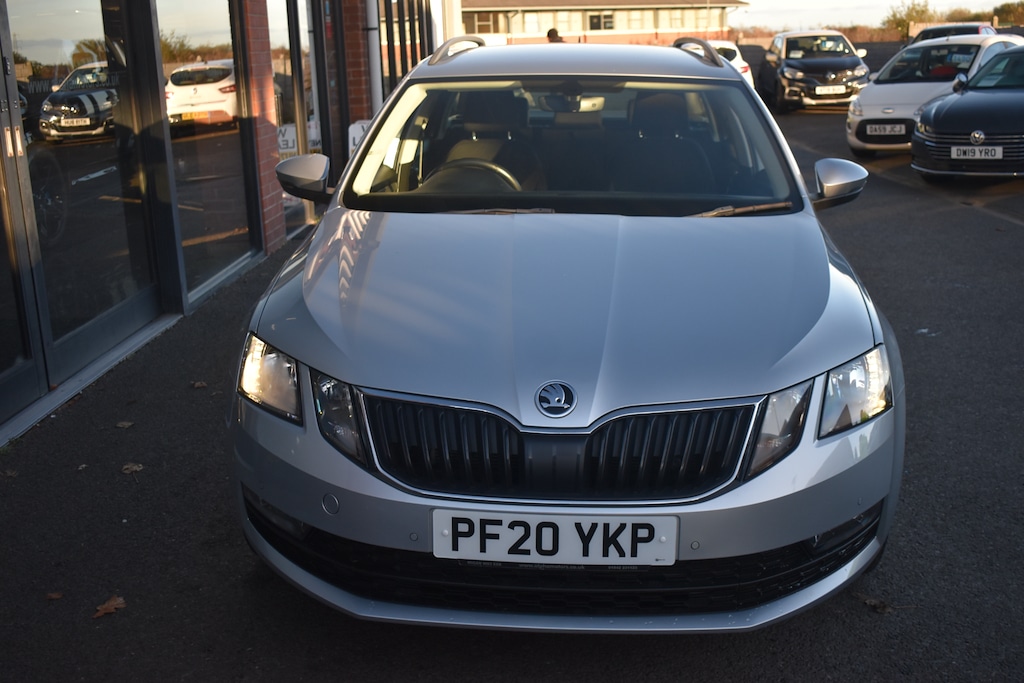 Used Skoda Octavia 2020 for sale - 76659780: Photo 3