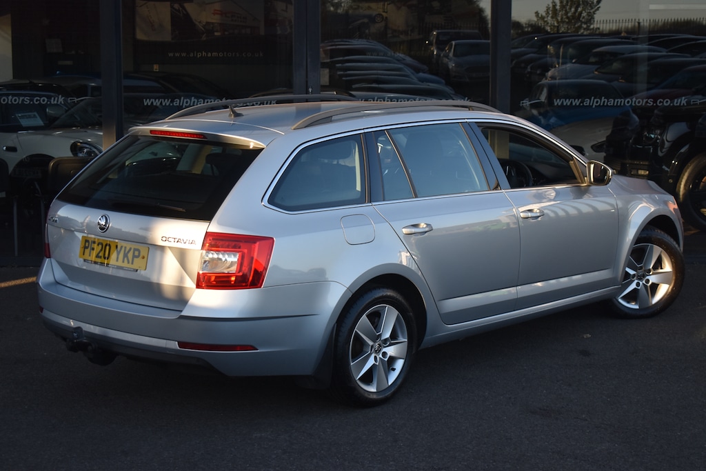 Used Skoda Octavia 2020 for sale - 76659780: Photo 7