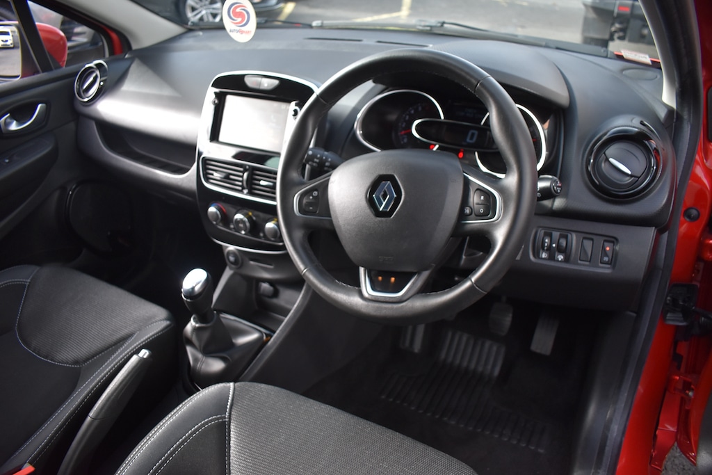 Used Renault Clio 2019 for sale - 76355340: Photo 10