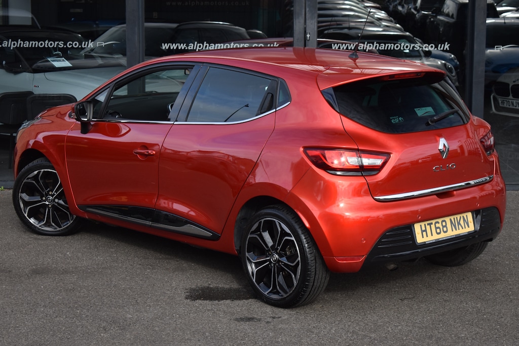 Used Renault Clio 2019 for sale - 76355340: Photo 2