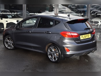 Used Ford Fiesta 2018 for sale - 76922097: Photo