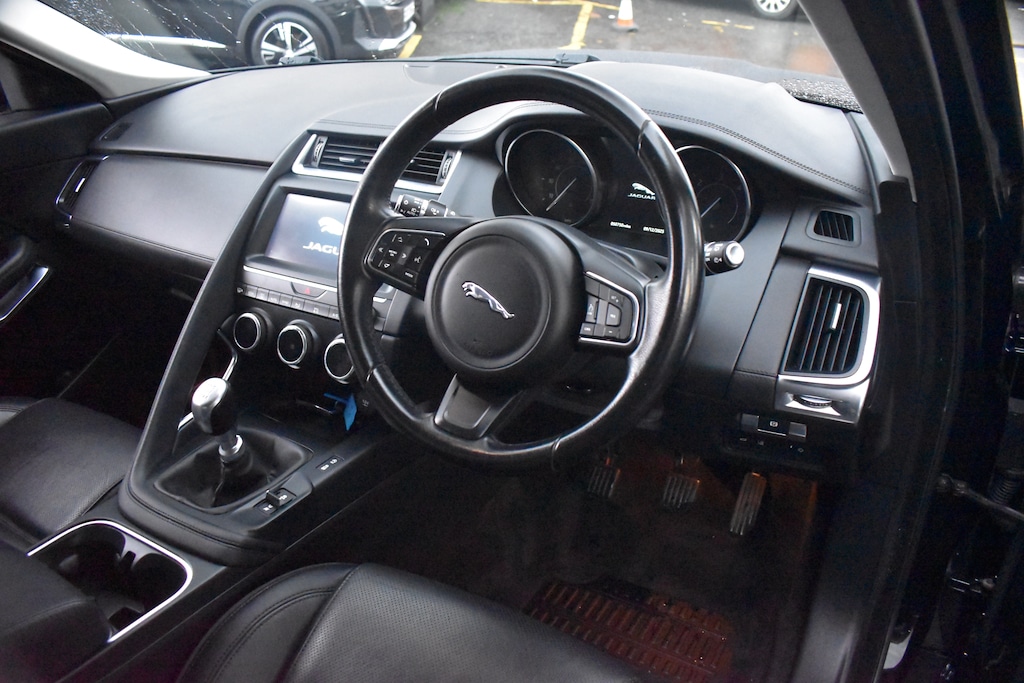 Used Jaguar E-Pace 2018 for sale - 76894977: Photo 10