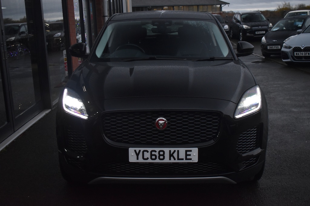 Used Jaguar E-Pace 2018 for sale - 76894977: Photo 3