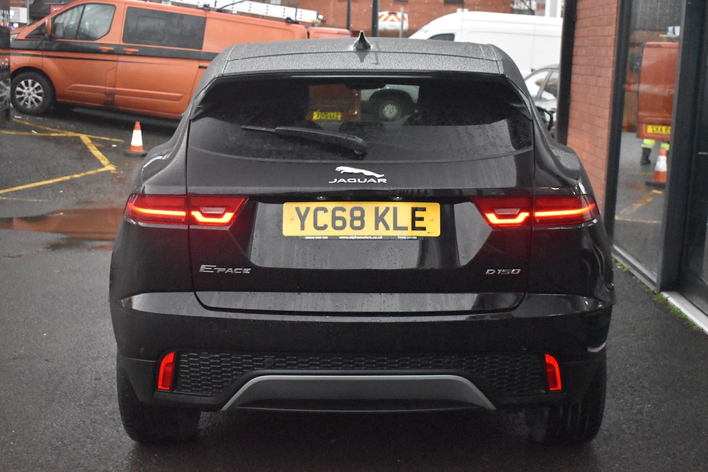 Used Jaguar E-Pace 2018 for sale - 76894977: Photo 8