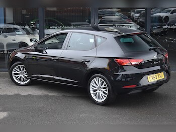 Used SEAT Leon 2019 for sale - 77435400: Photo