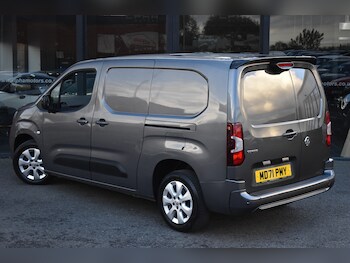 Used Vauxhall Combo 2022 for sale - 76575310: Photo