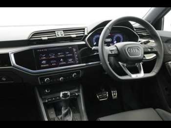 Used Audi Q3 2024 for sale - 74512785: Photo