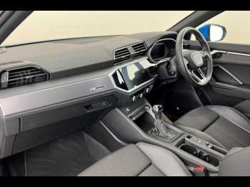Used Audi Q3 2022 for sale - 74178430: Photo