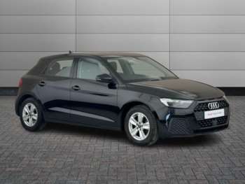 2022 - Technik 30 TFSI 110 PS 6-speed MANUAL 5-Door