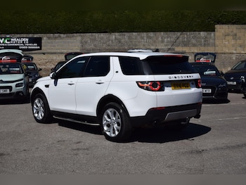 Used Land Rover Discovery Sport 2016 for sale - 78361777: Photo