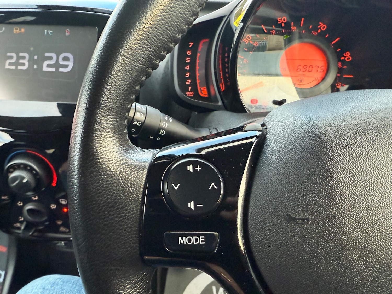 Used Peugeot 108 2017 for sale - 77156702: Photo 17