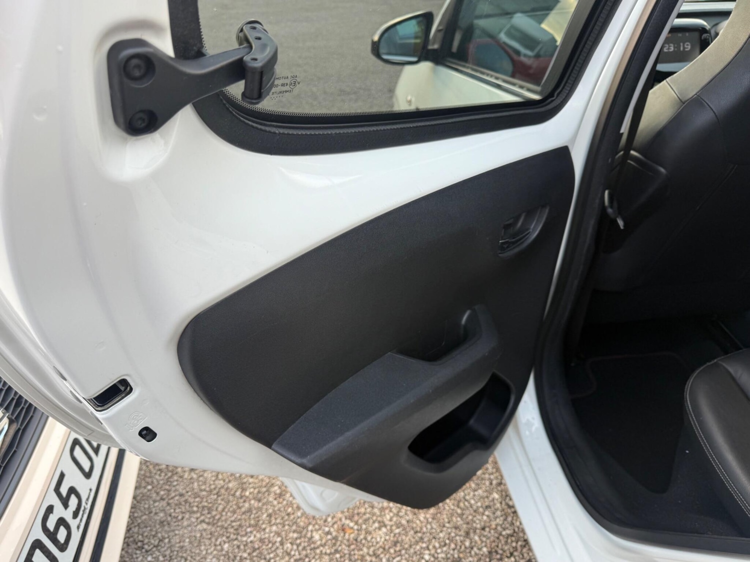 Used Peugeot 108 2017 for sale - 77156702: Photo 20