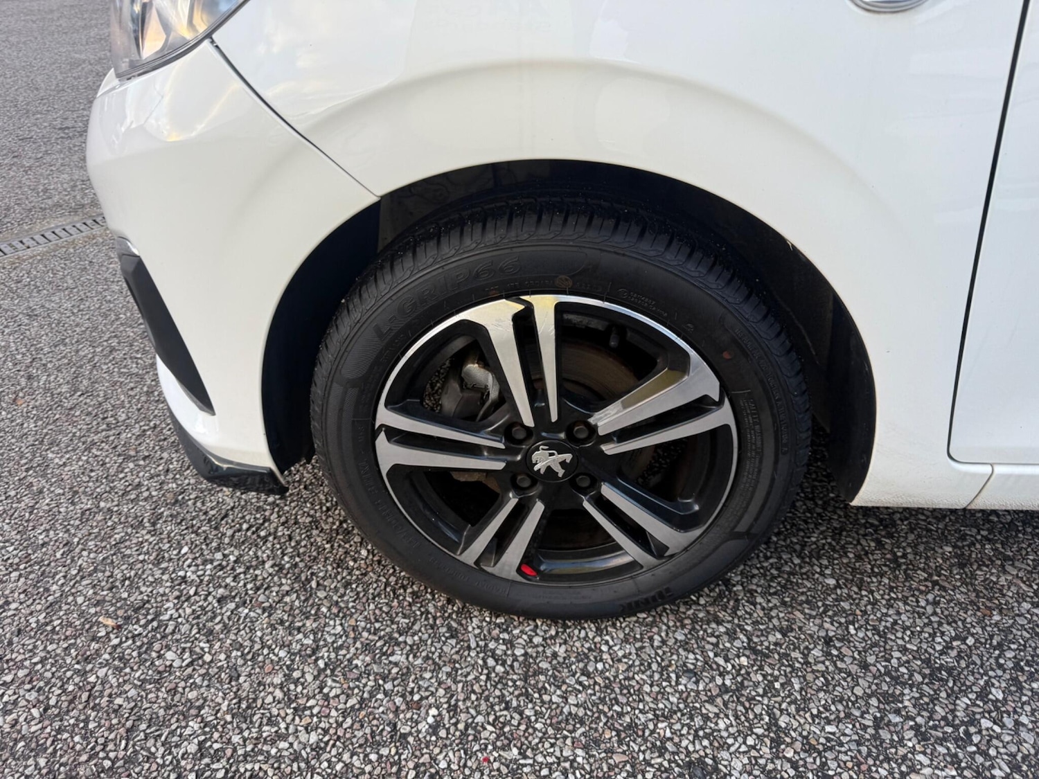 Used Peugeot 108 2017 for sale - 77156702: Photo 24