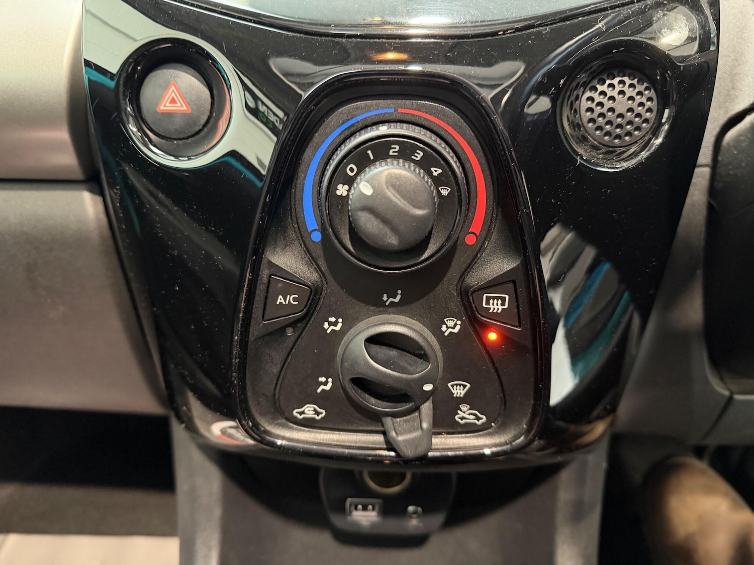 Used Citroen C1 for sale - 77016889: Photo 29