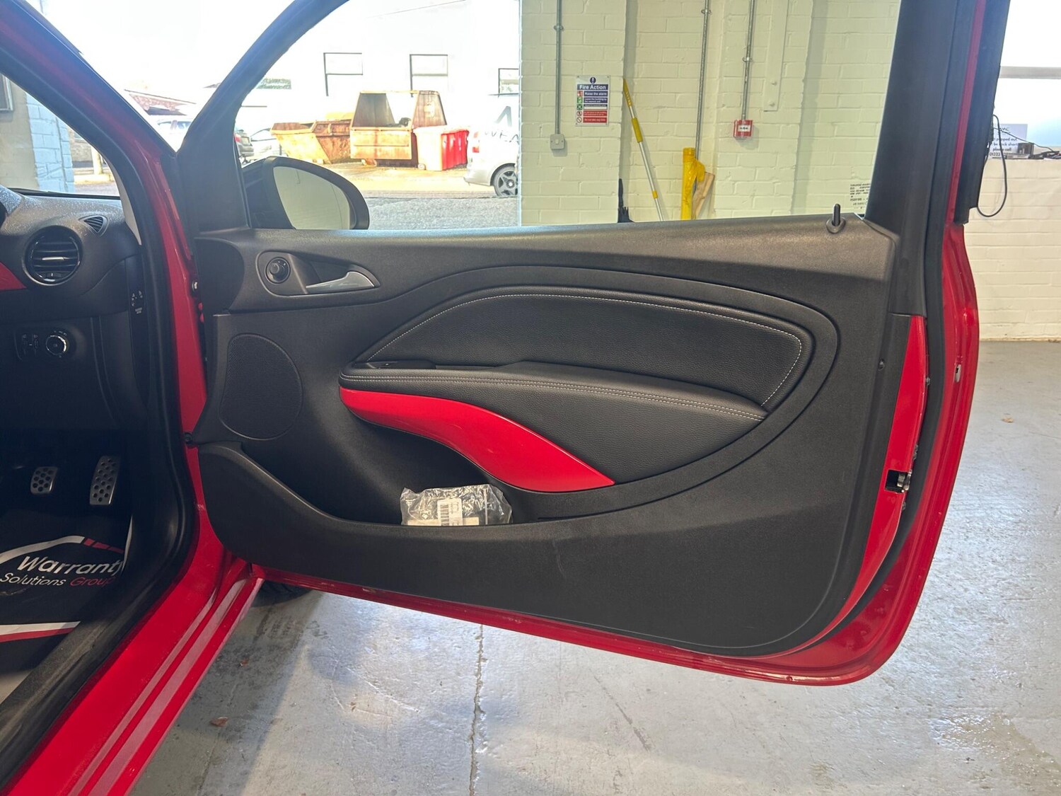 Used Vauxhall ADAM 2017 for sale - 76823739: Photo 24