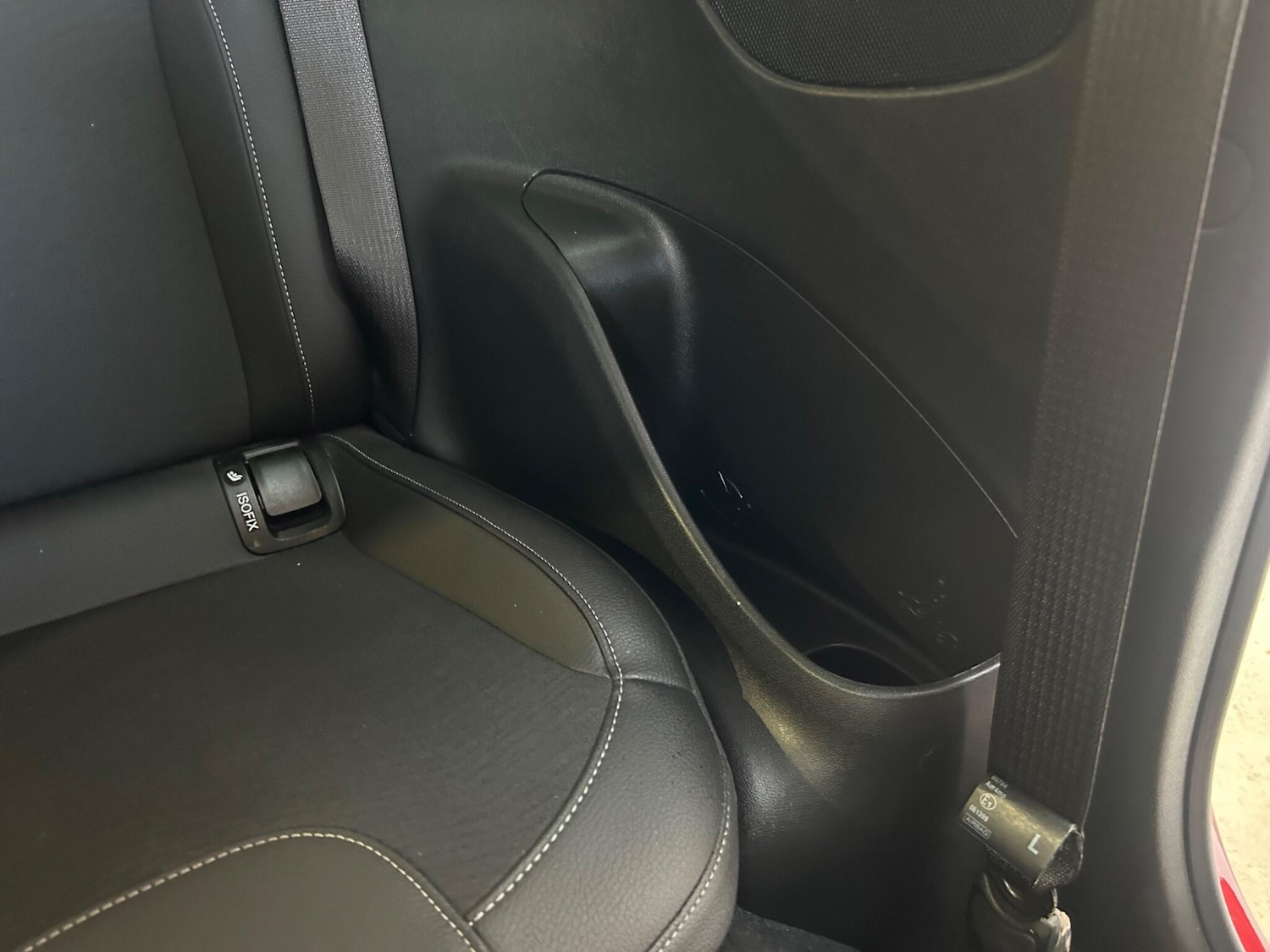 Used Vauxhall ADAM 2017 for sale - 76823739: Photo 42