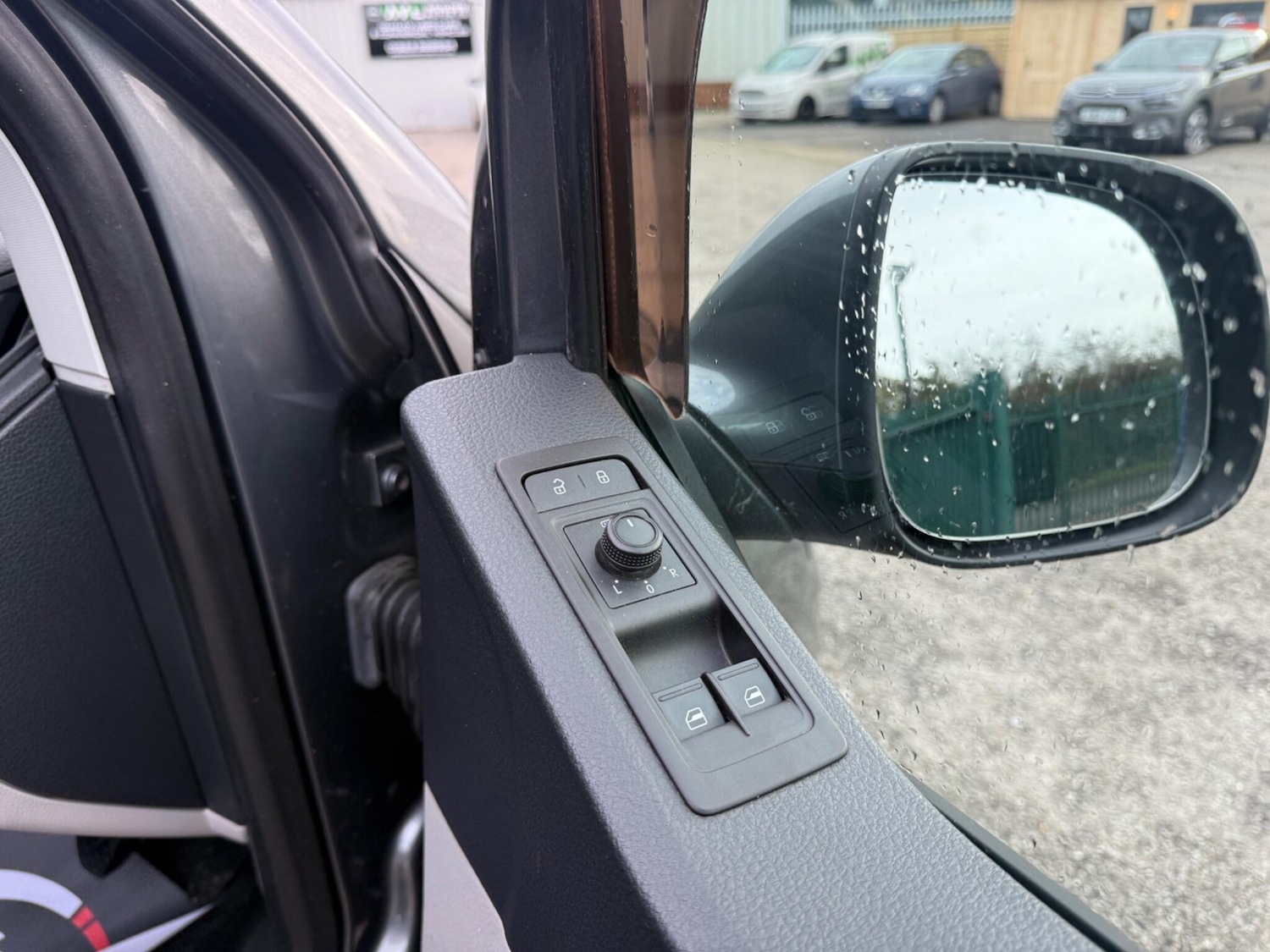 Used Volkswagen Transporter for sale - 77166571: Photo 47