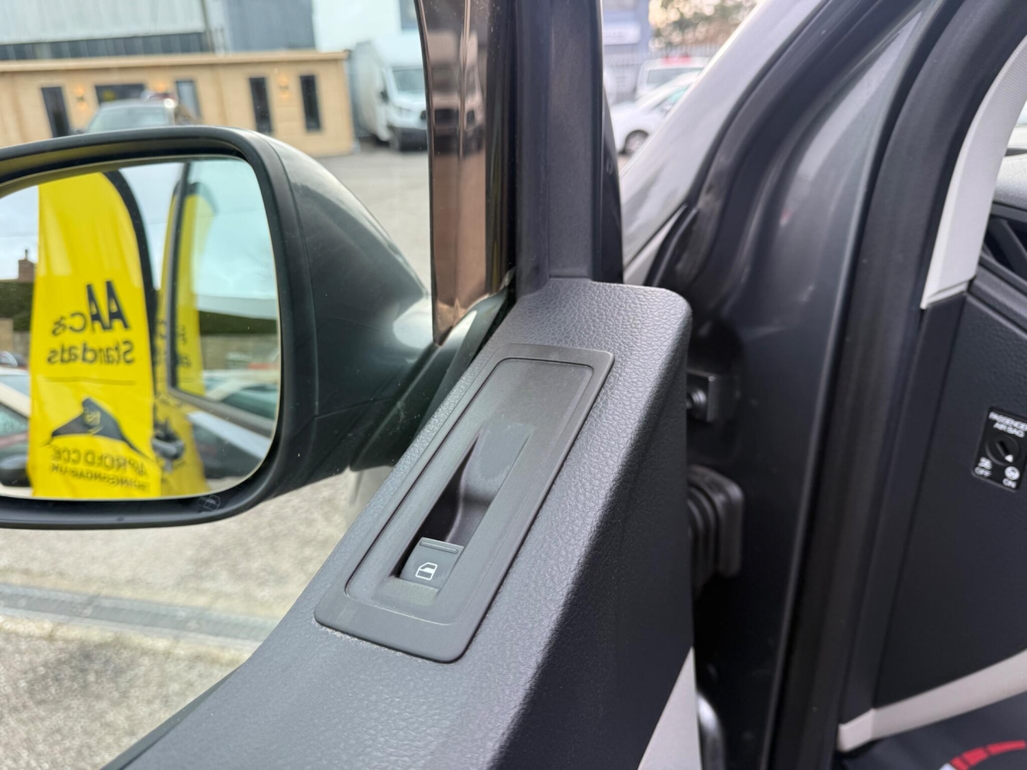 Used Volkswagen Transporter for sale - 77166571: Photo 48