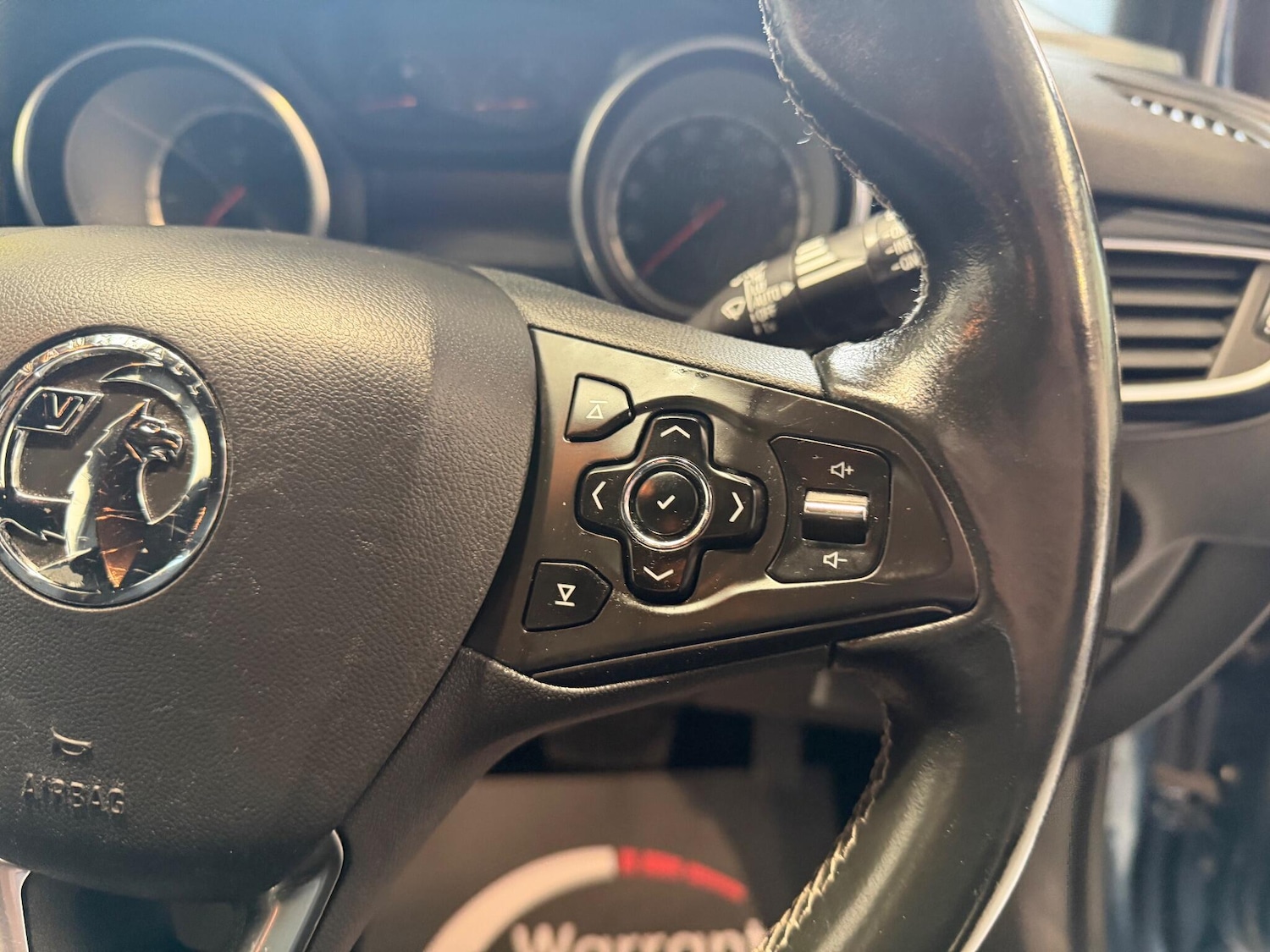 Used Vauxhall Astra 2017 for sale - 76898442: Photo 17