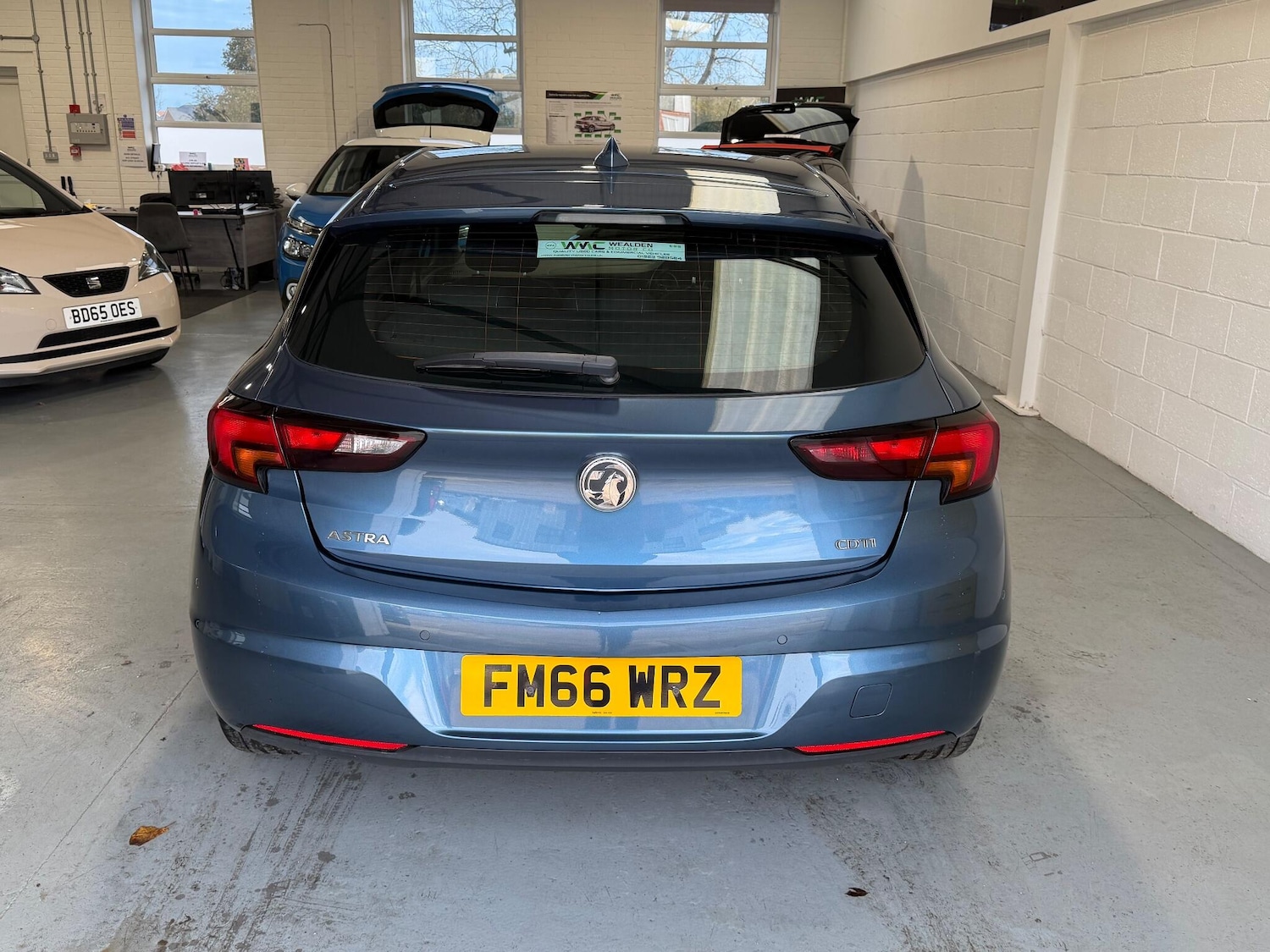 Used Vauxhall Astra 2017 for sale - 76898442: Photo 5