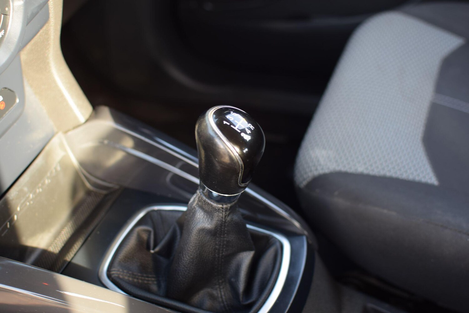 Used Ford Ecosport 2015 for sale - 77709987: Photo 12