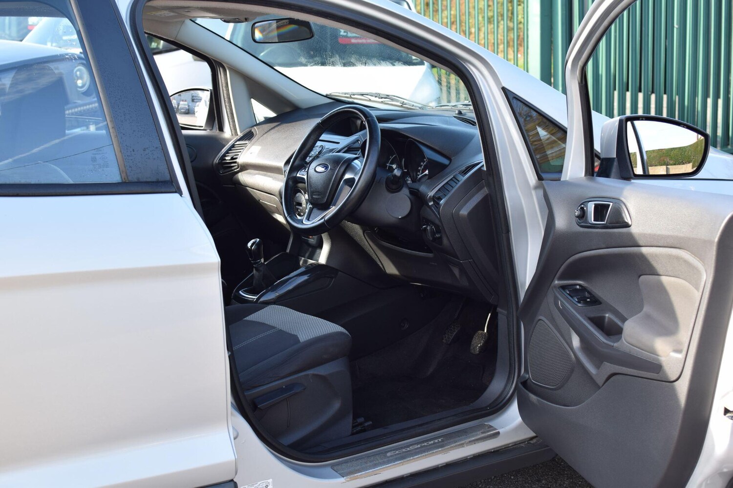 Used Ford Ecosport 2015 for sale - 77709987: Photo 15