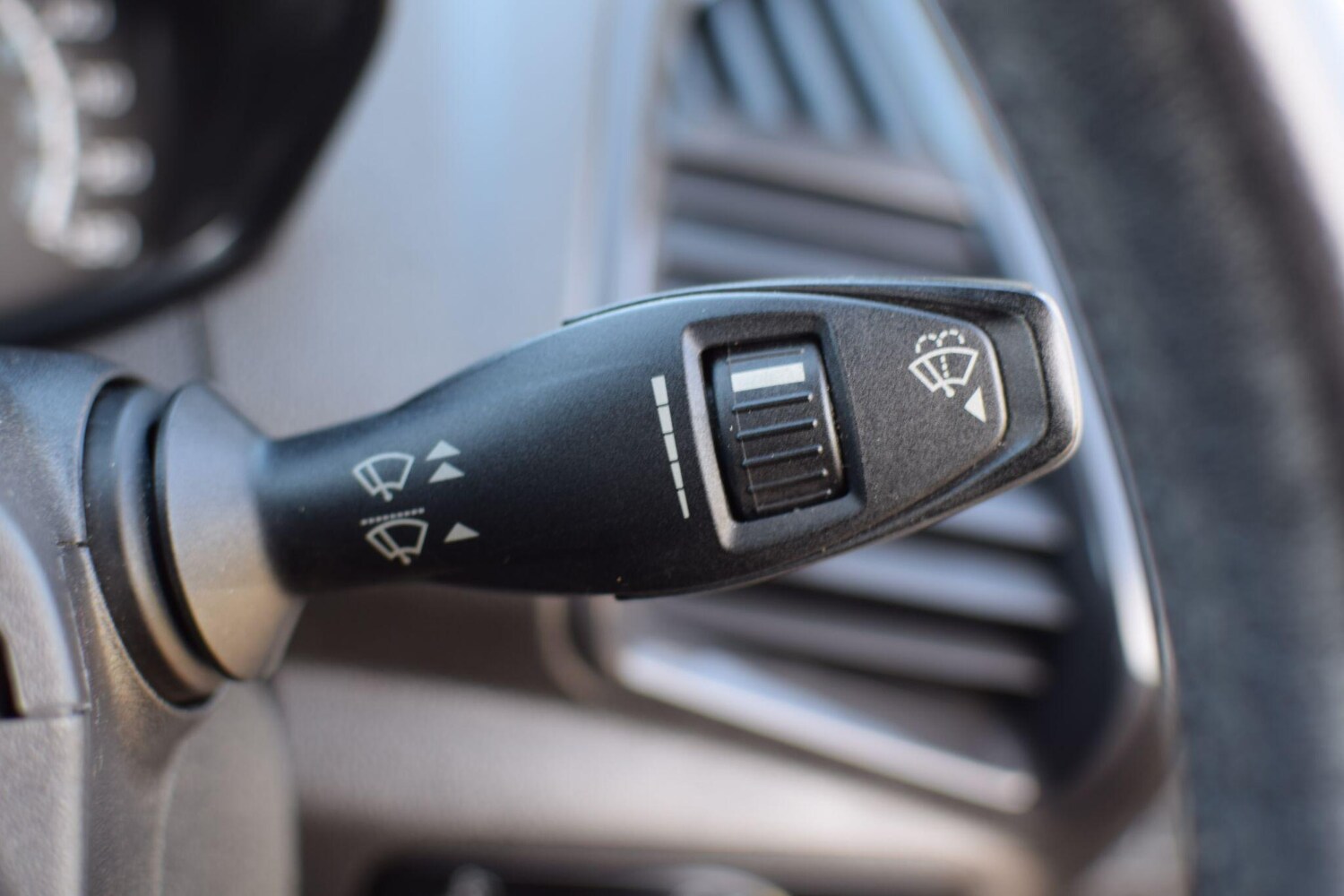 Used Ford Ecosport 2015 for sale - 77709987: Photo 31