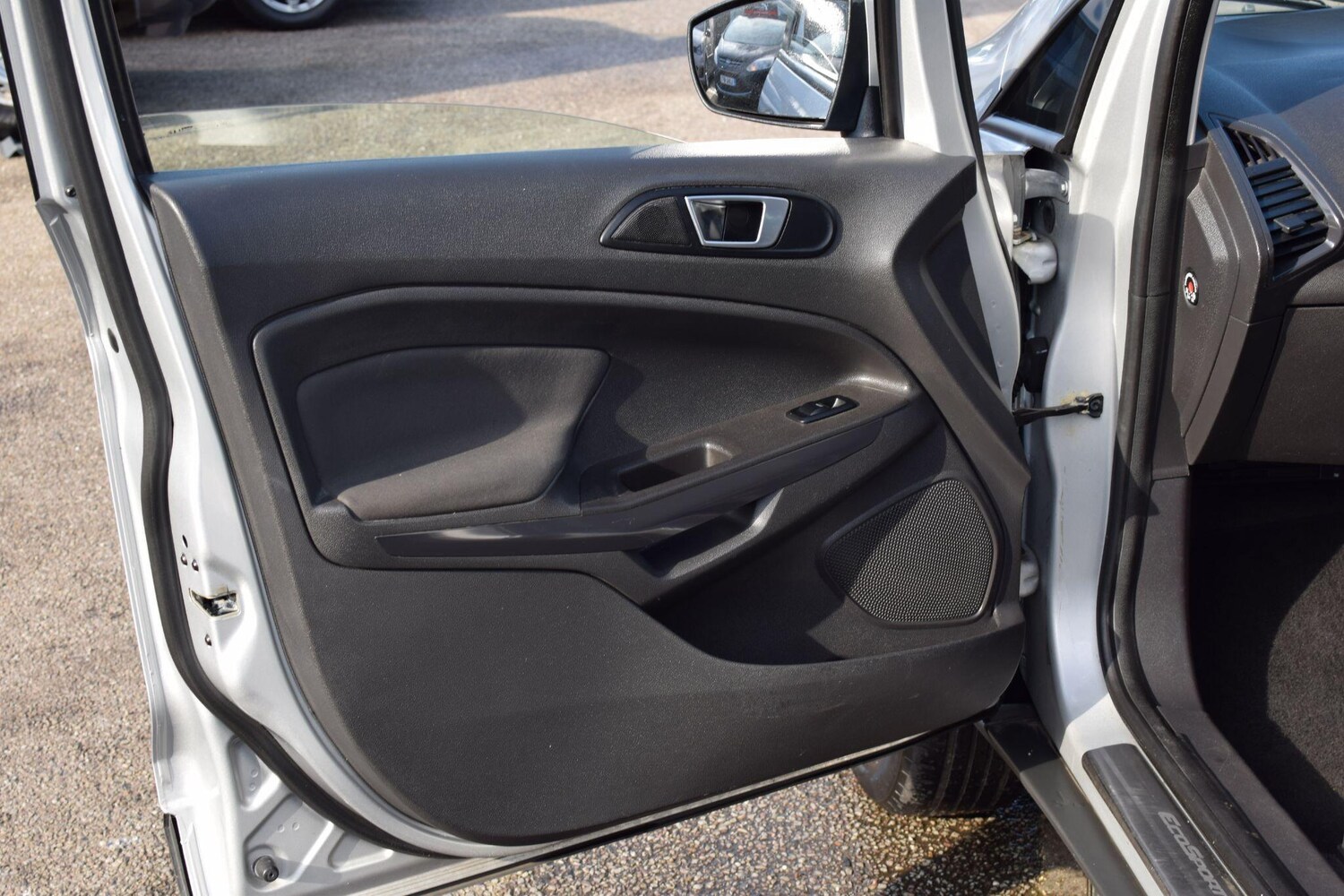 Used Ford Ecosport 2015 for sale - 77709987: Photo 36