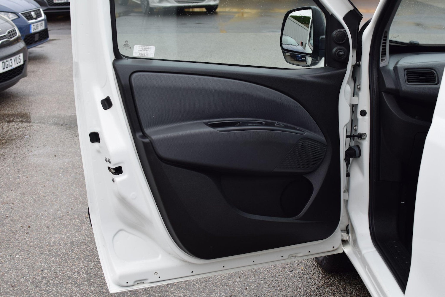 Used Fiat Doblo 2014 for sale - 77611939: Photo 33