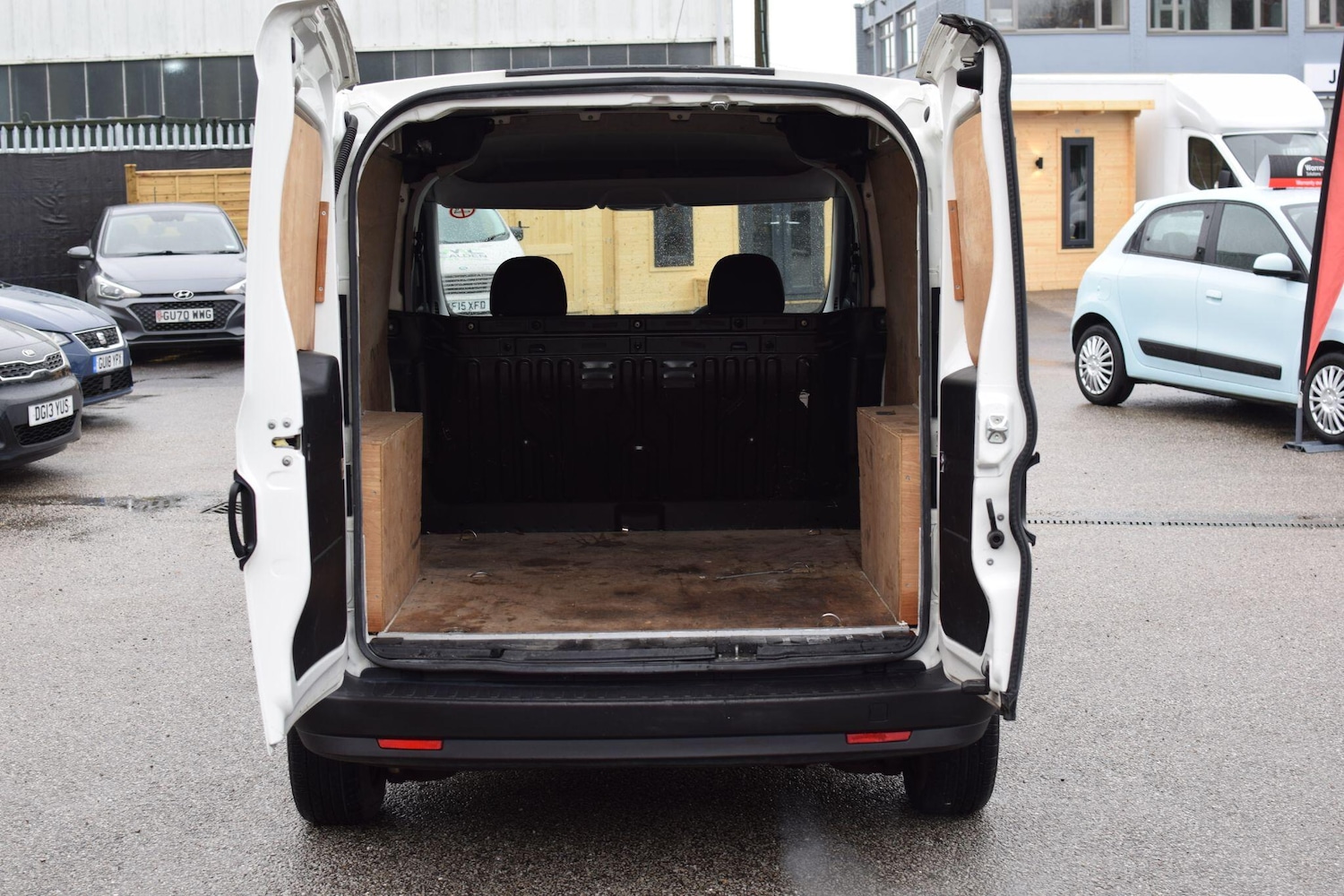 Used Fiat Doblo 2014 for sale - 77611939: Photo 42