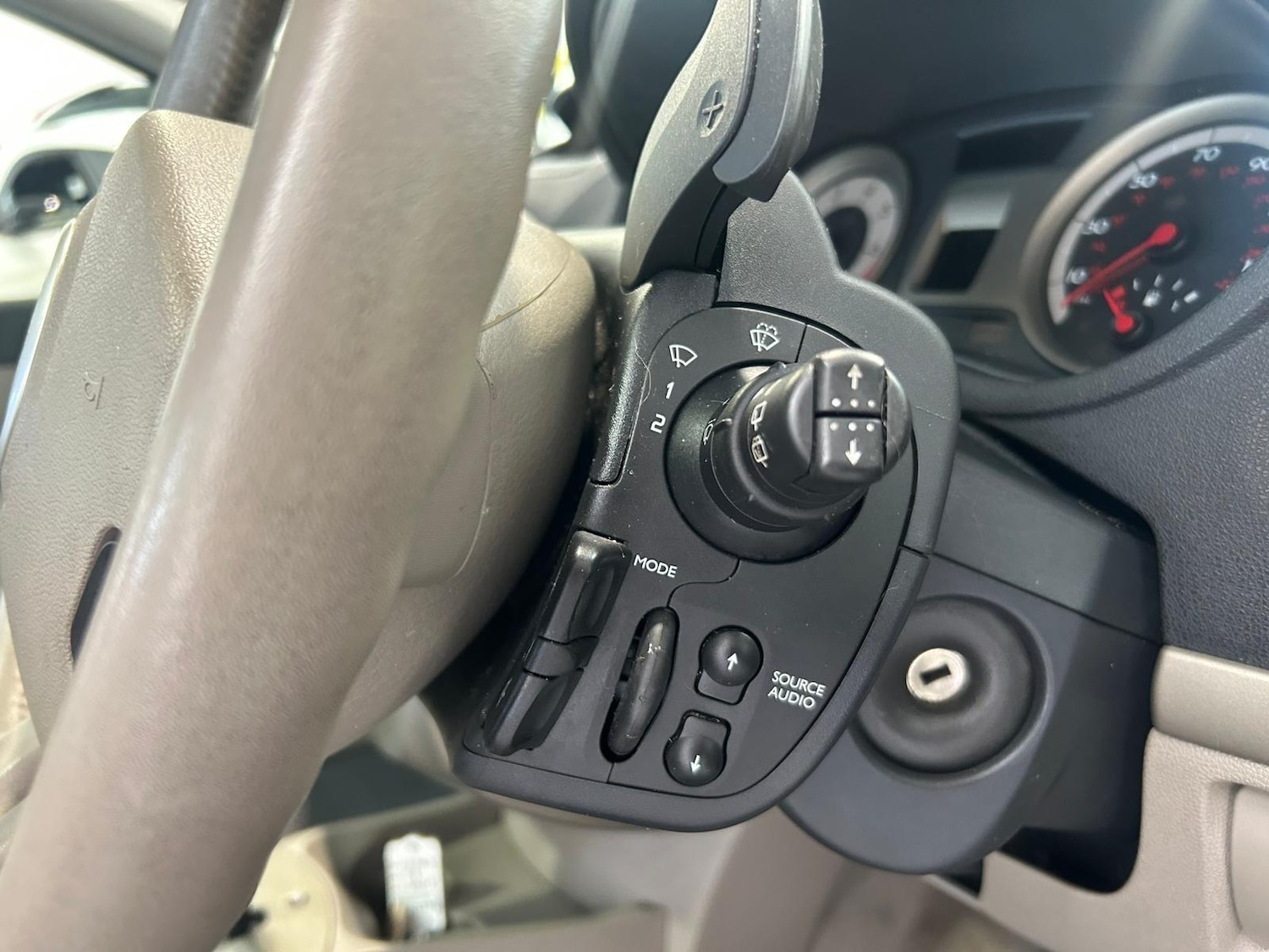 Used Renault Clio 2007 for sale - 76995177: Photo 48