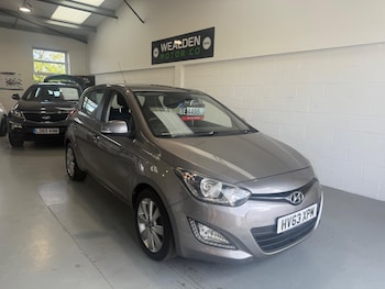 Used Hyundai i20 2013 for sale - 76159226: Photo