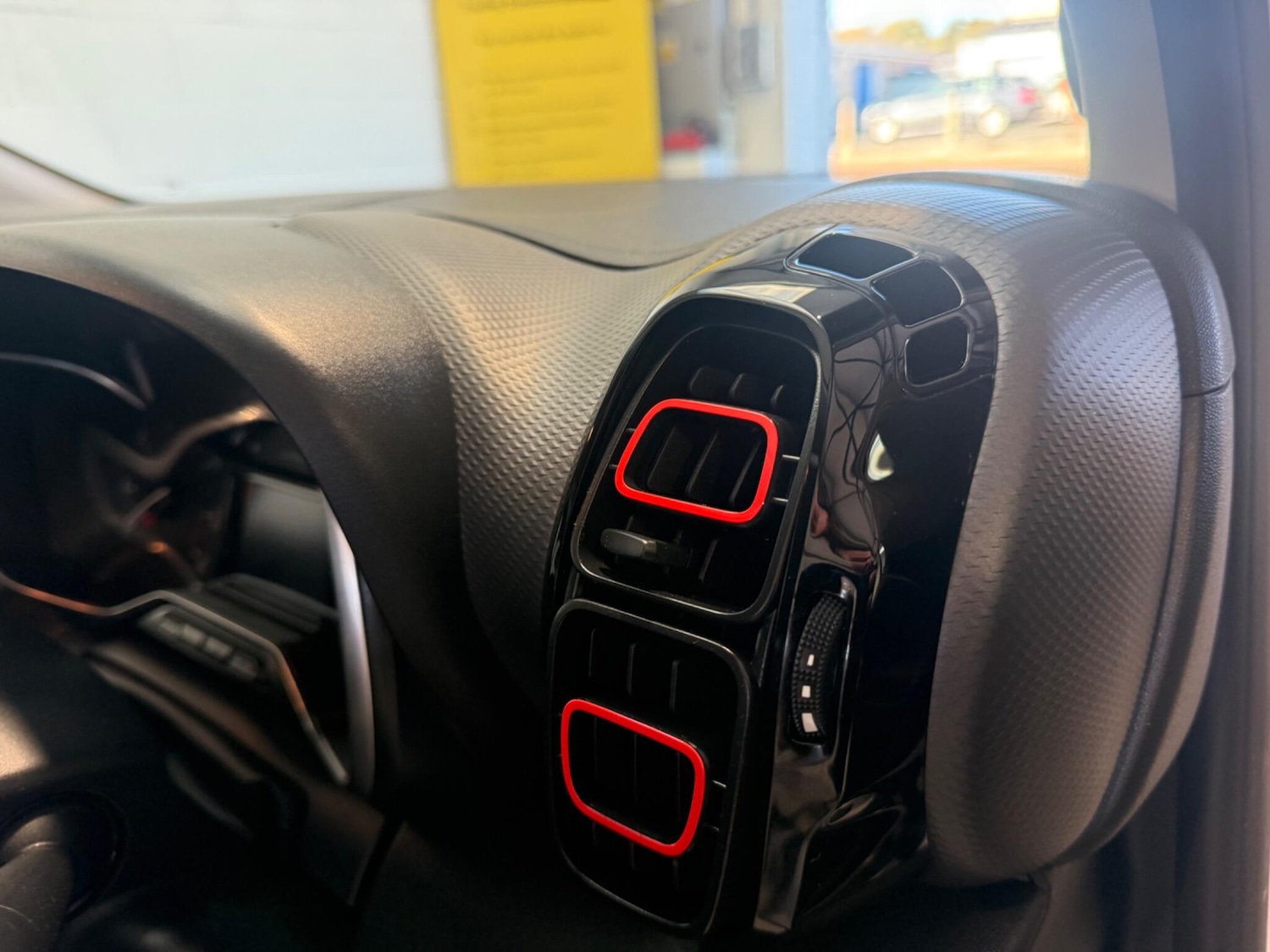 Used Citroen C3 Aircross 2018 for sale - 76633351: Photo 41