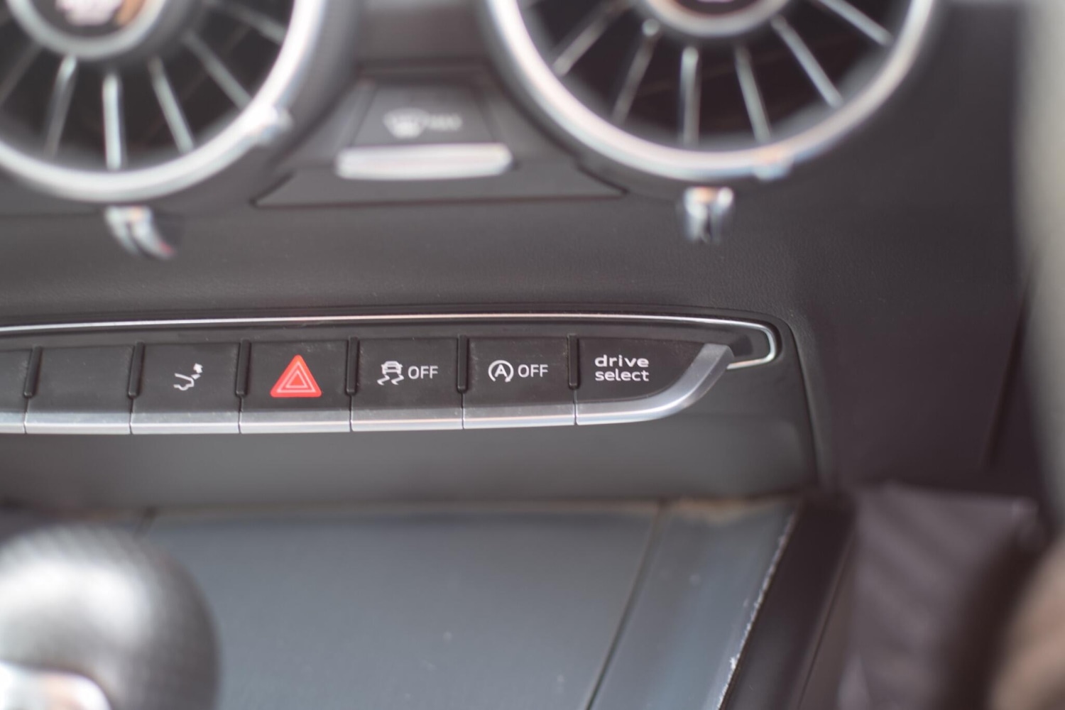 Used Audi TT 2015 for sale - 77174745: Photo 25