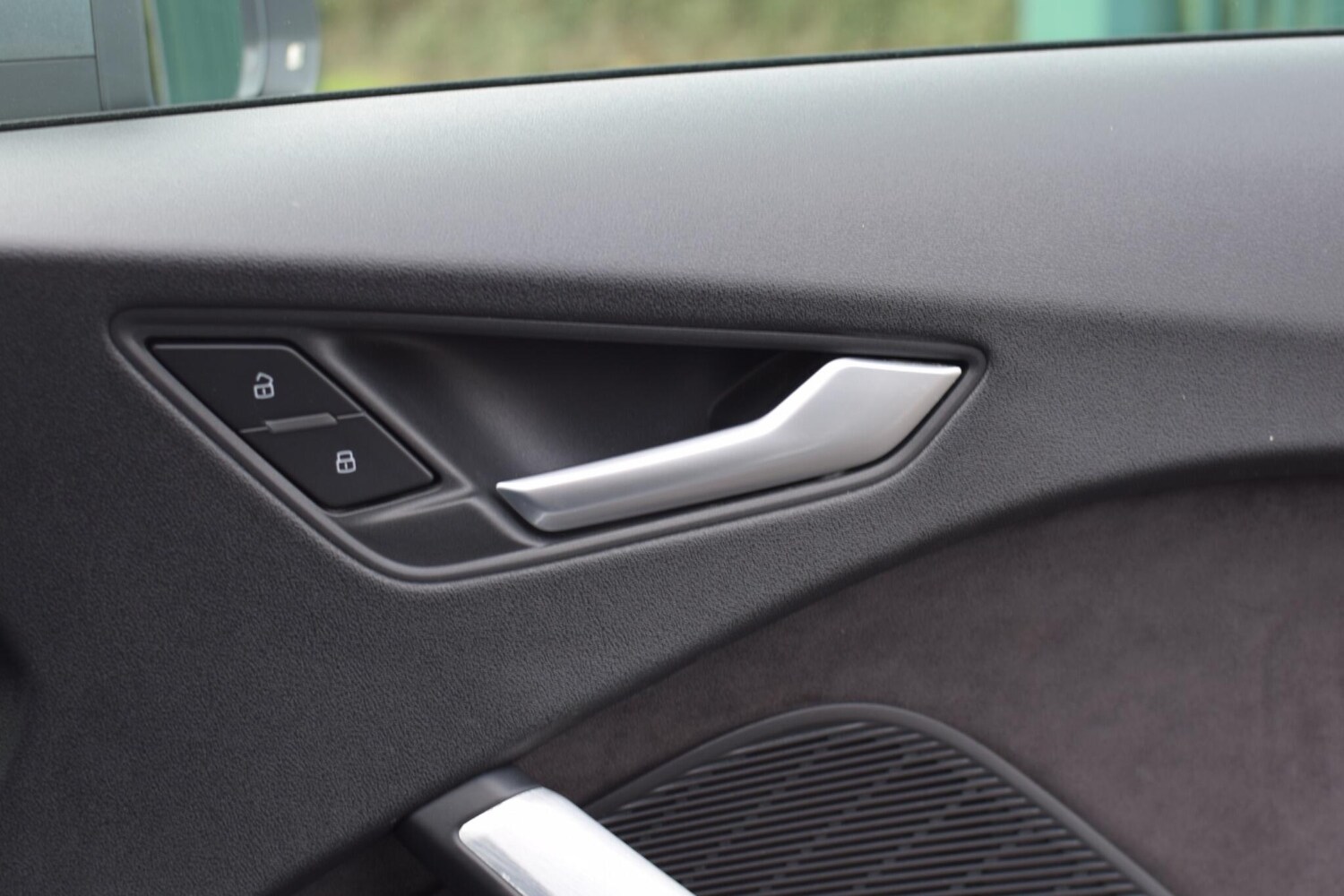 Used Audi TT 2015 for sale - 77174745: Photo 35