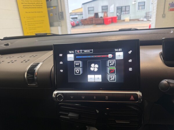 Used Citroen C4 Cactus 2015 for sale - 76259563: Photo 12