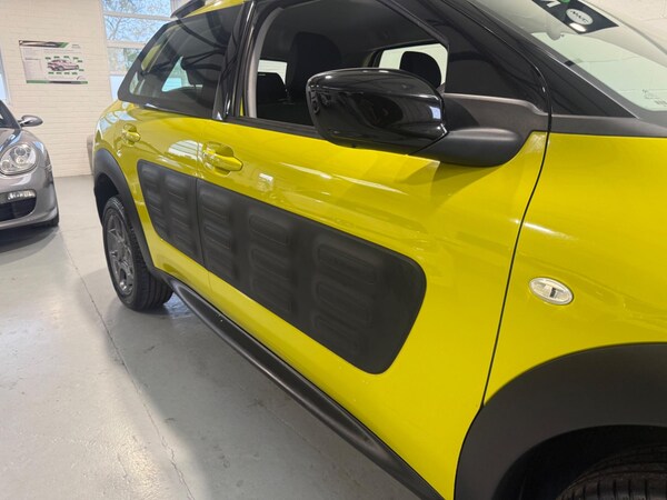 Used Citroen C4 Cactus 2015 for sale - 76259563: Photo 17